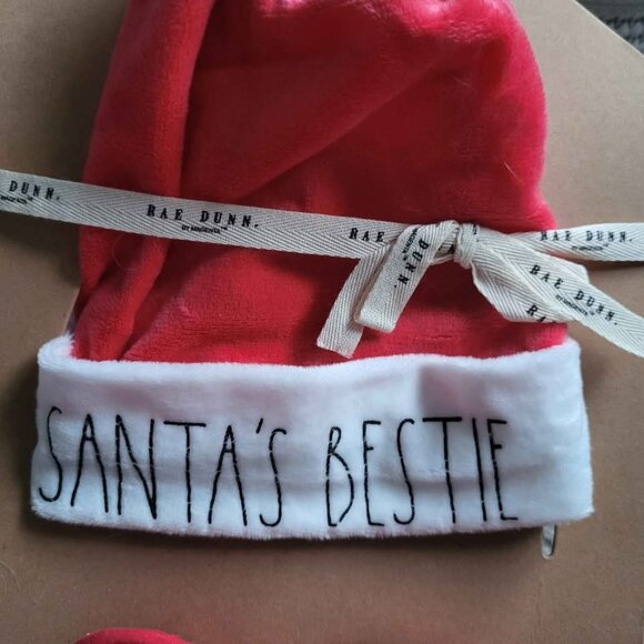 Rae Dunn Santa Hat / Slipper Set Baby NEW 0-6 months - Picture 5 of 6